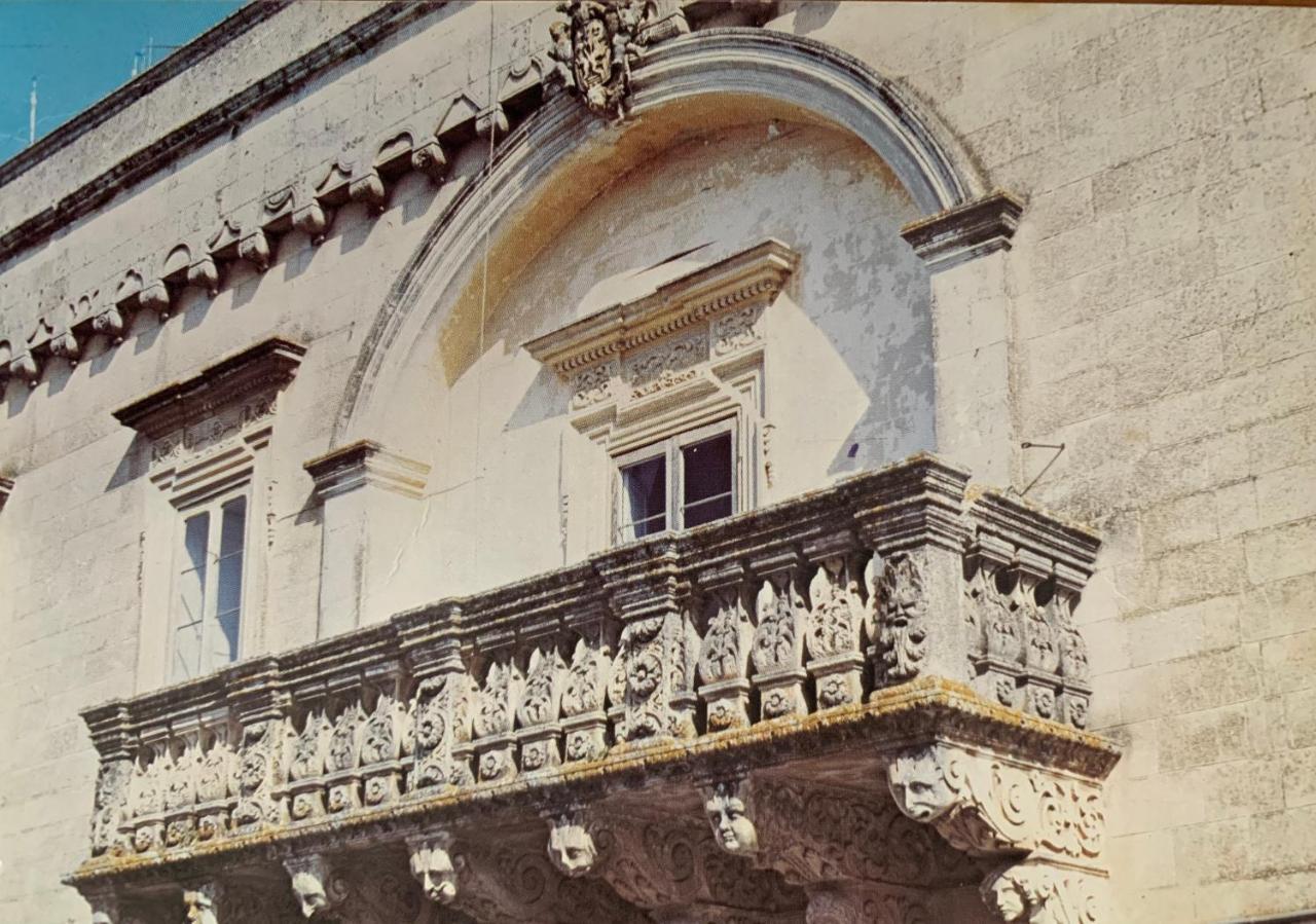 Palazzo Moschettini Apartment มาร์ตาโน ภายนอก รูปภาพ