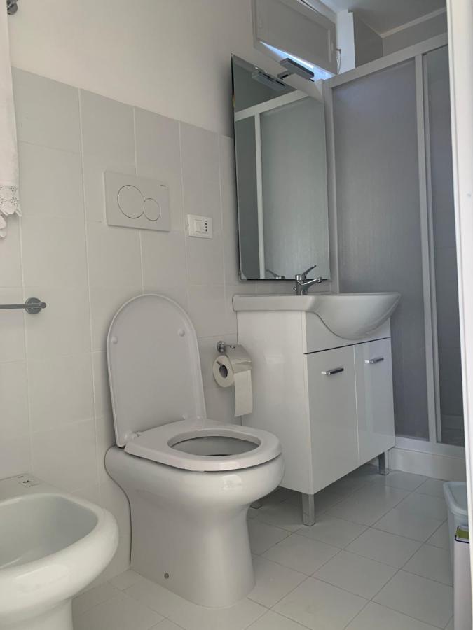 Palazzo Moschettini Apartment มาร์ตาโน ภายนอก รูปภาพ