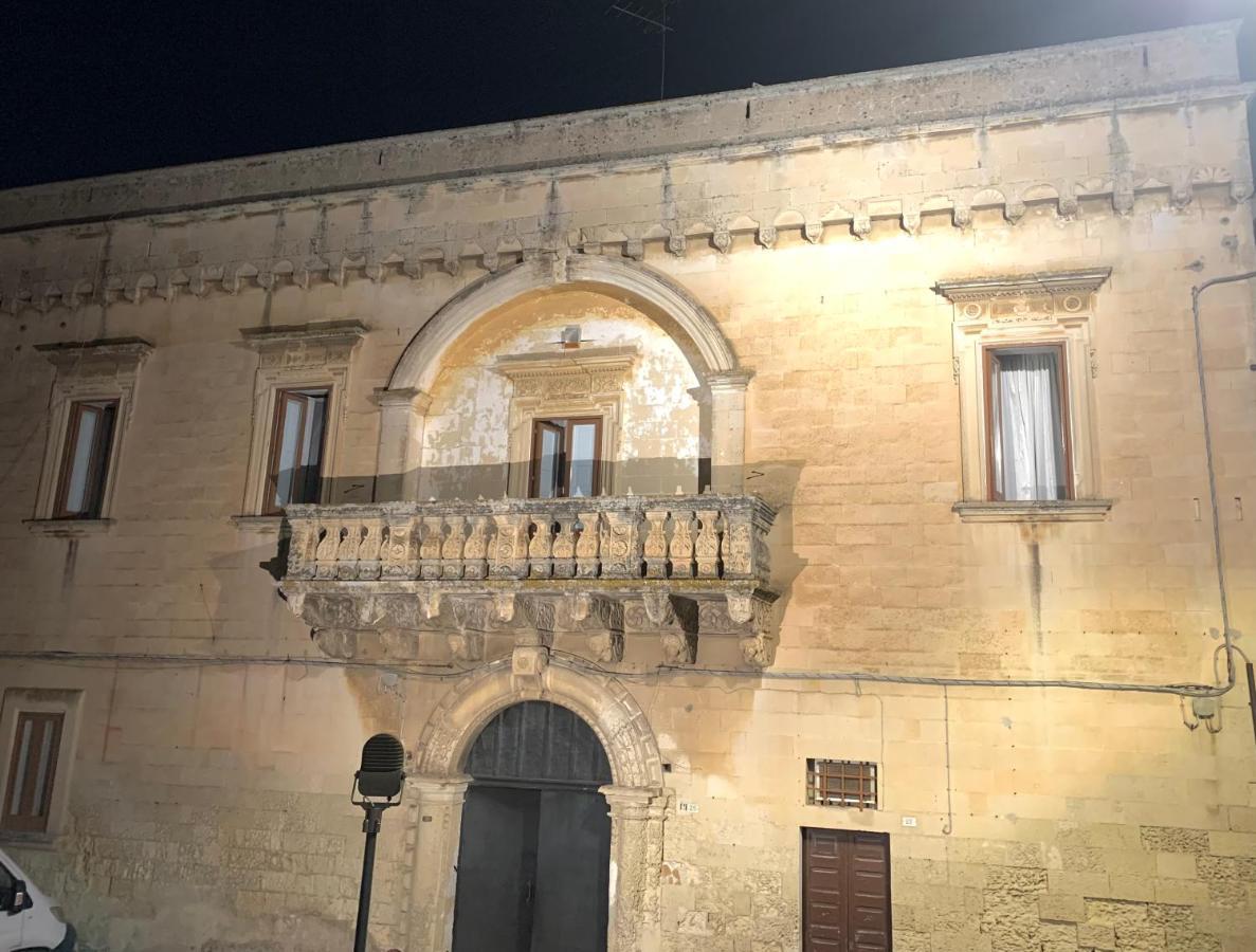 Palazzo Moschettini Apartment มาร์ตาโน ภายนอก รูปภาพ